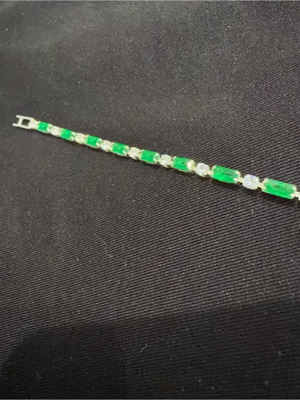 Emerald Green Crystal Tennis Bracelet - Women Jewelry Prettier than Picture